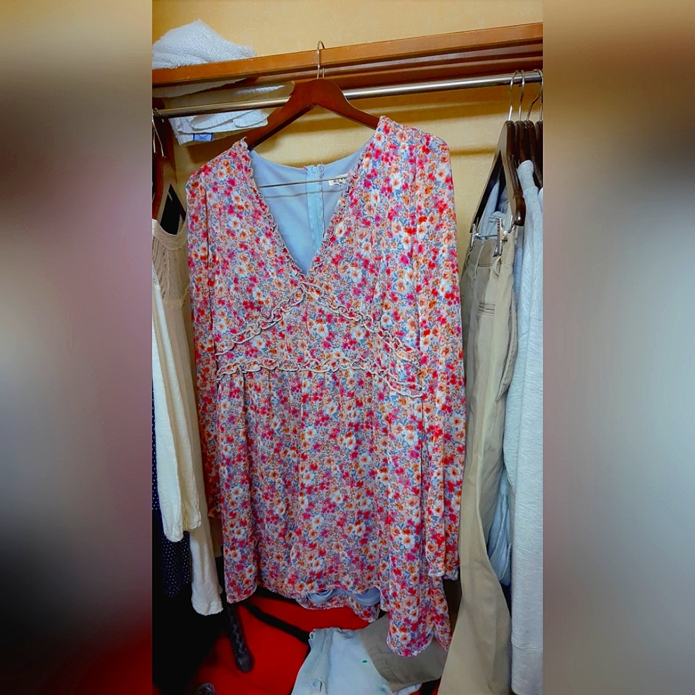 Beautiful long sleeve dress